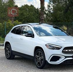 مێرسێدس بێنز GLA